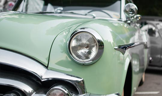 Nahaufnahme Oldtimer nach der Fahrzeugaufbereitung